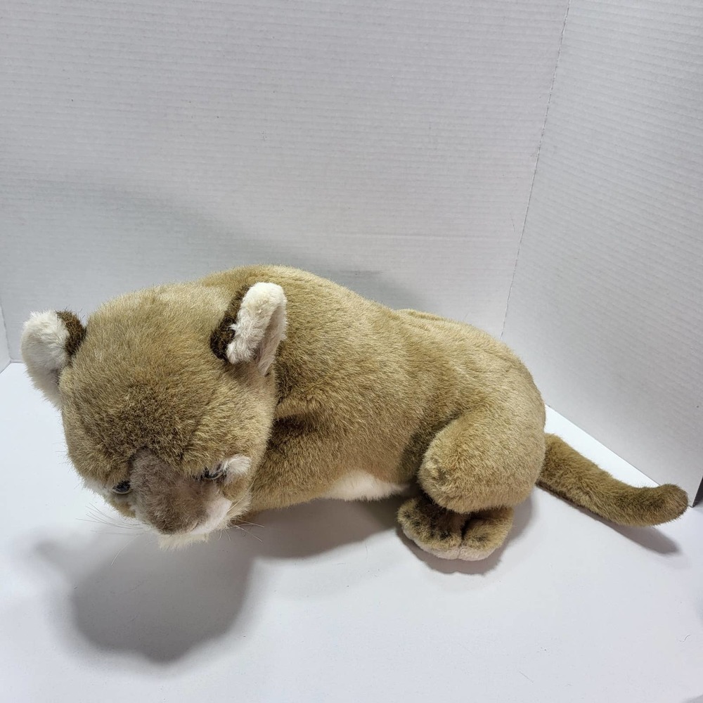 Vintage 1983 Avanti 18" African Lion Cub Stuffed Plush Cat Toy Hand crafted - Picture 3 of 10